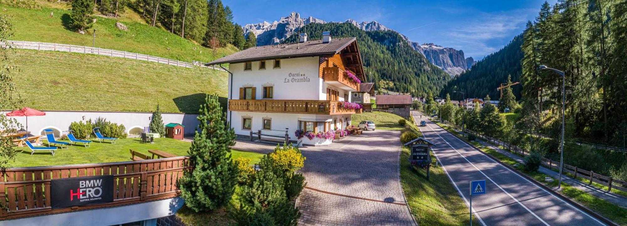 Garni La Grambla Hotel Selva di Val Gardena Exterior photo