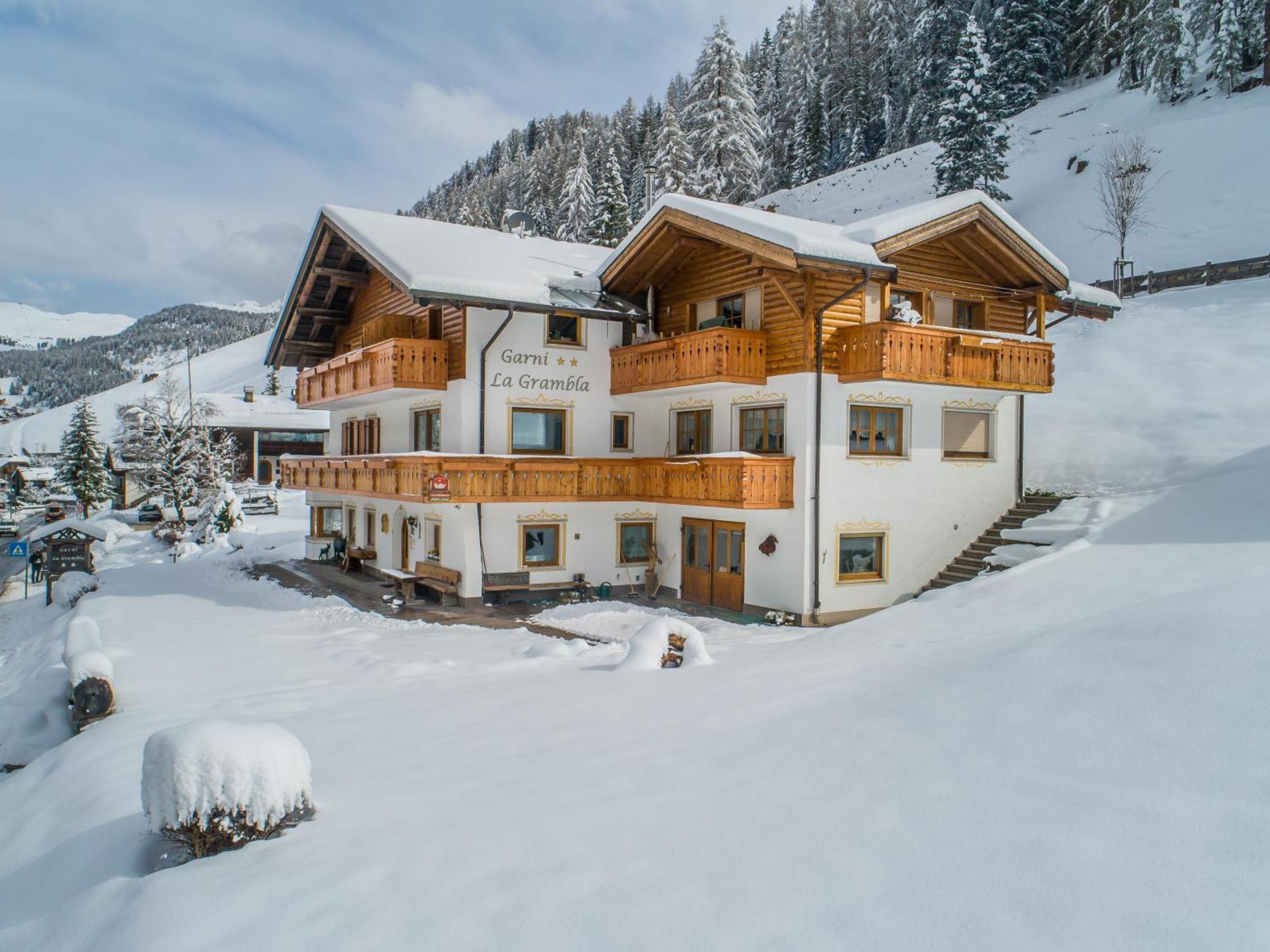 Garni La Grambla Hotel Selva di Val Gardena Exterior photo